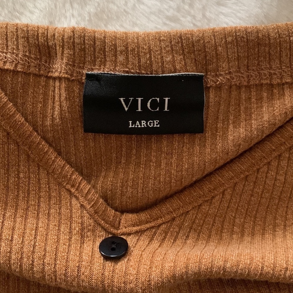 VICI Brown Ribbed Button Front Midi Dress Size Large - Picture 4 of 4